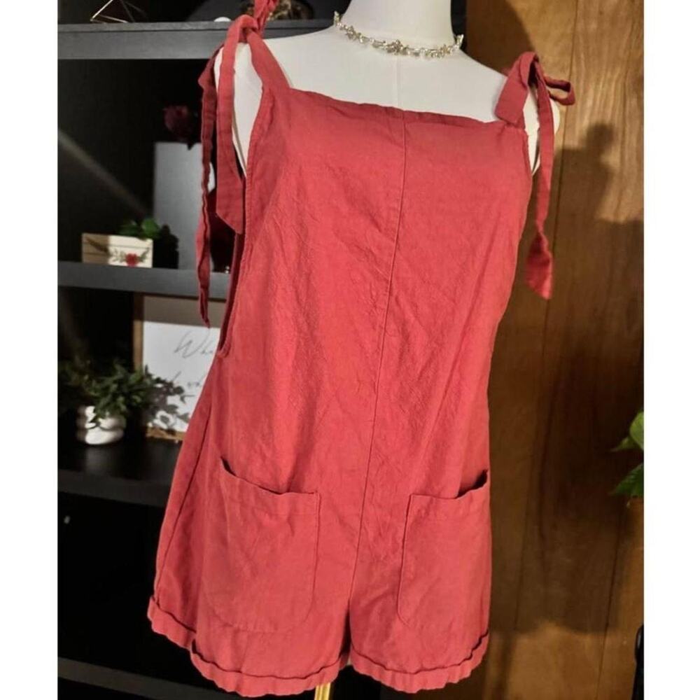Terracotta or burnt pink linen